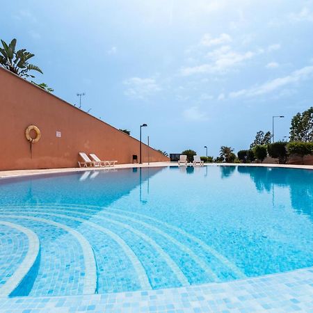 Comfortable 4-Bedroom Villa With Private Gardens Costa Adeje Dış mekan fotoğraf